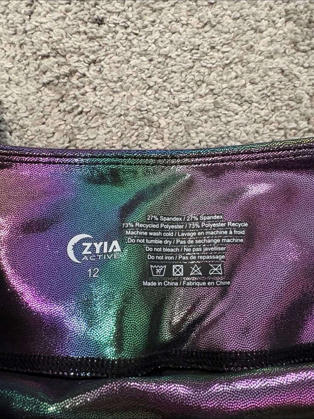 Zyia Metallic Cropped Leggings - Picture 2 of 4